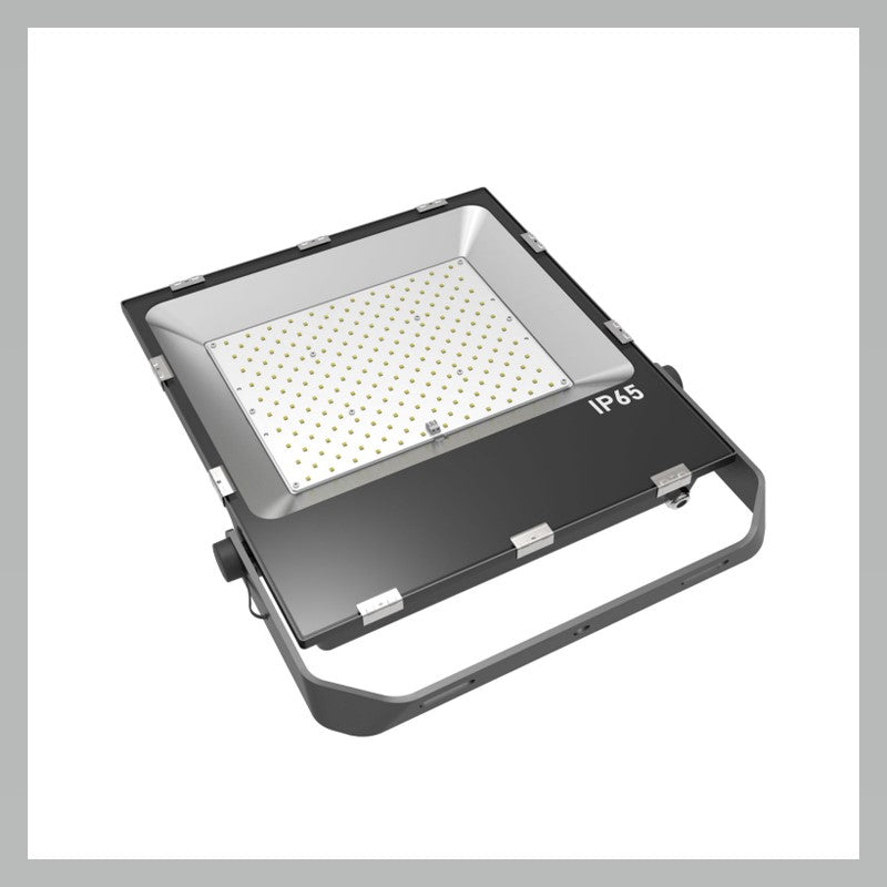 Leuchtek-Flutlichtstrahler-FLS5-30W-3600lm-4000K-131358